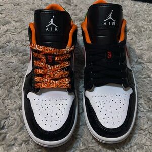 Nike Women’s Shoes Size 8 Air Jordan 1 Low SE Black Toe Multi-color CZ4776-101